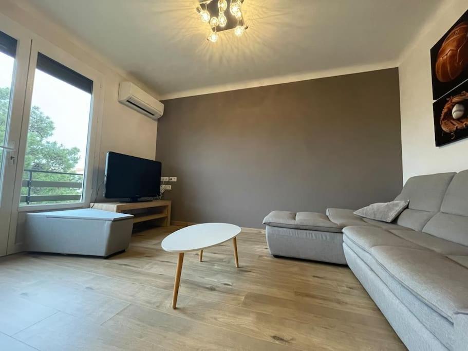 Appartement 2 Chambres +Parking Ναρμπόν Εξωτερικό φωτογραφία
